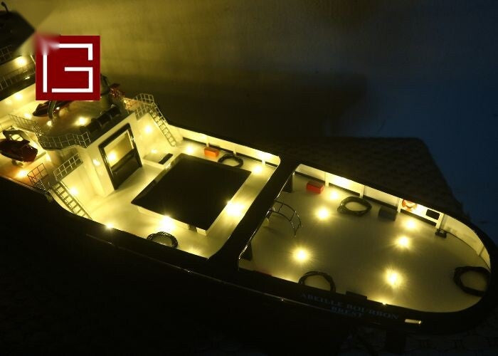 Model Yacht Abeille Bourbon with Lights 84 x 17 x H. 38 cm