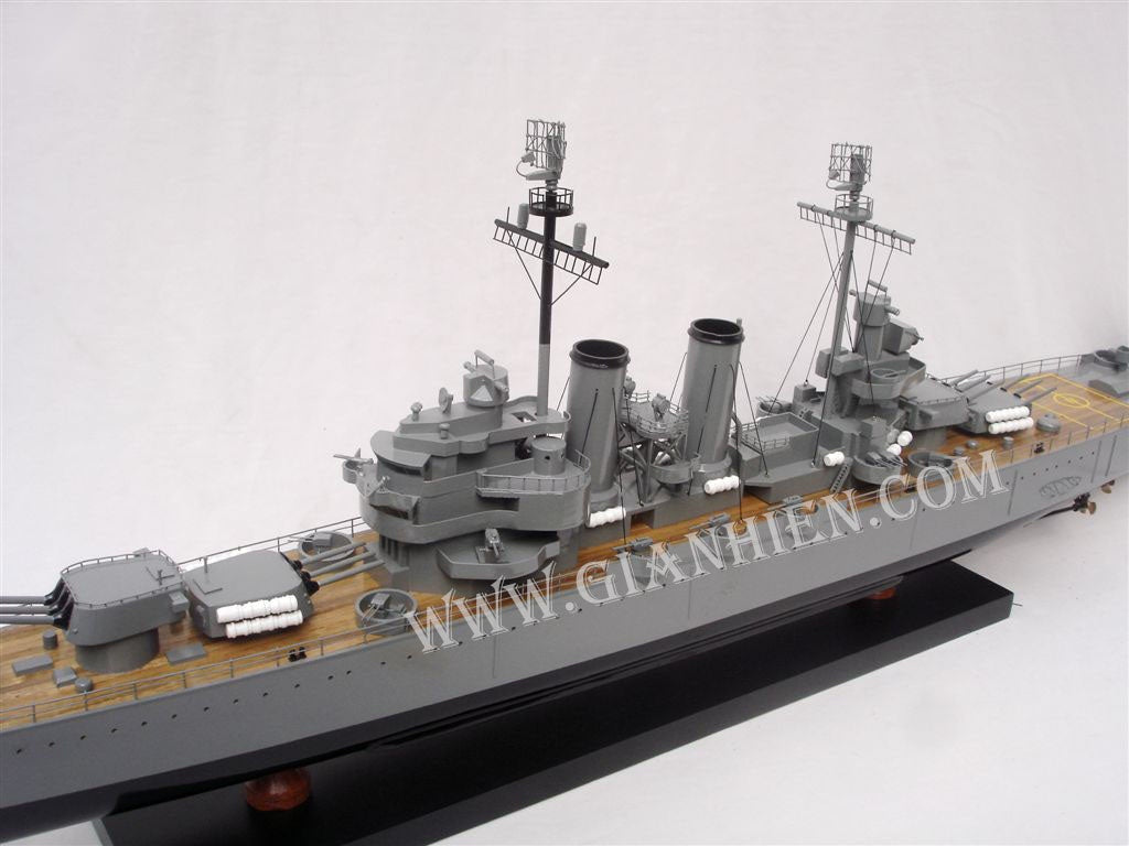 Modell-Kriegsschiff ARA General Belgrano 100 x 12 x H. 32 cm