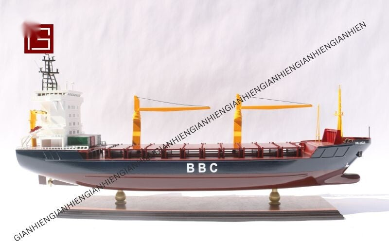 Model Cargo Ship BBC Break BULK 100 x 18 x H. 49 cm