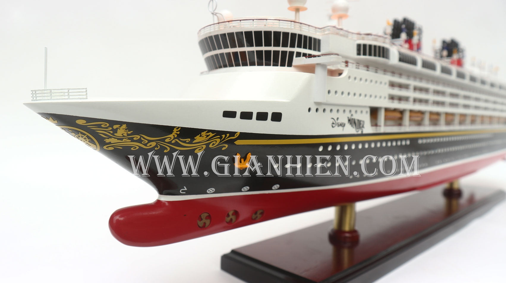 Modell-Ozeanliner Disney Wonder 103 x 16 x H. 32 cm