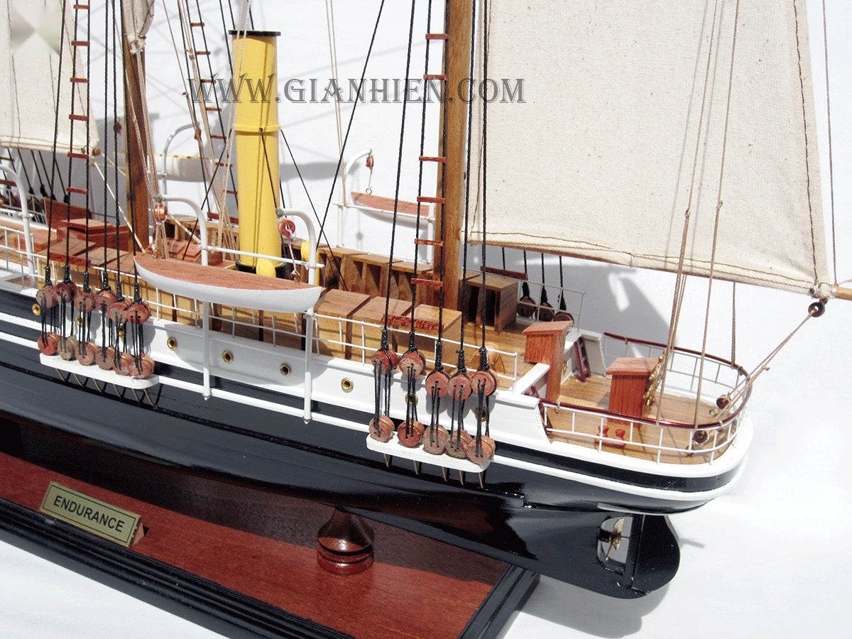 Model Tall Ship Endurance (DARK Blue) 65 x 14 x H. 64 cm