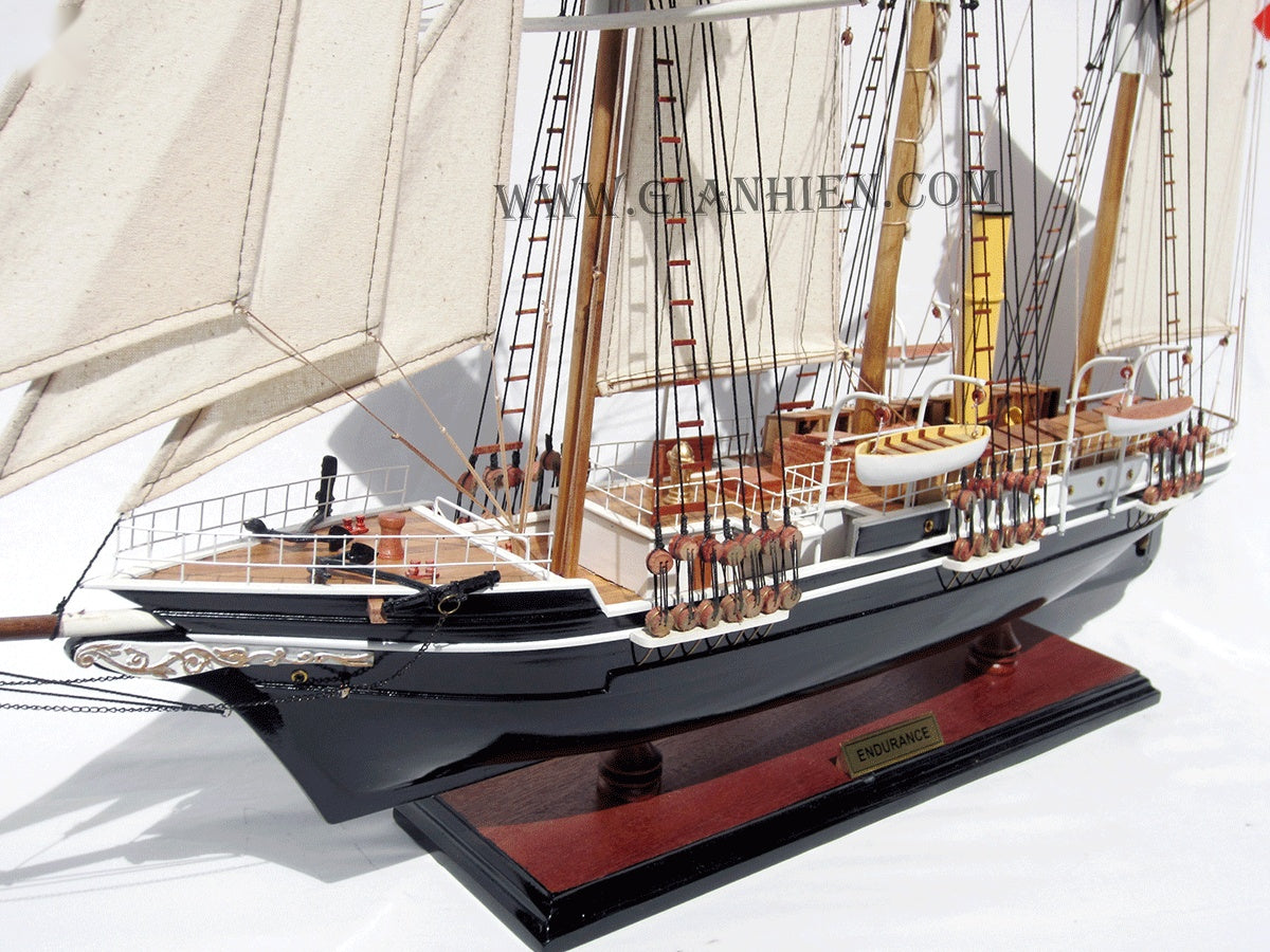 Model Tall Ship Endurance (DARK Blue) 65 x 14 x H. 64 cm