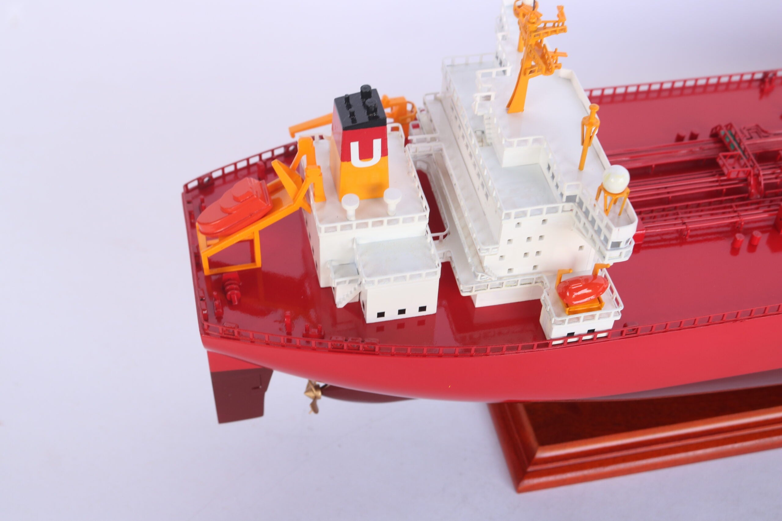 Model Cargo Ship Evita OIL Tanker 113 x 20 x H. 29 cm