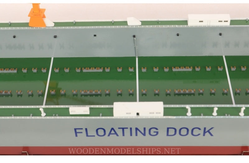 Model Cargo Ship Floating DOCK Trabzon Shipyard Green 105 x 22 x H. 21 cm (TK1203P)