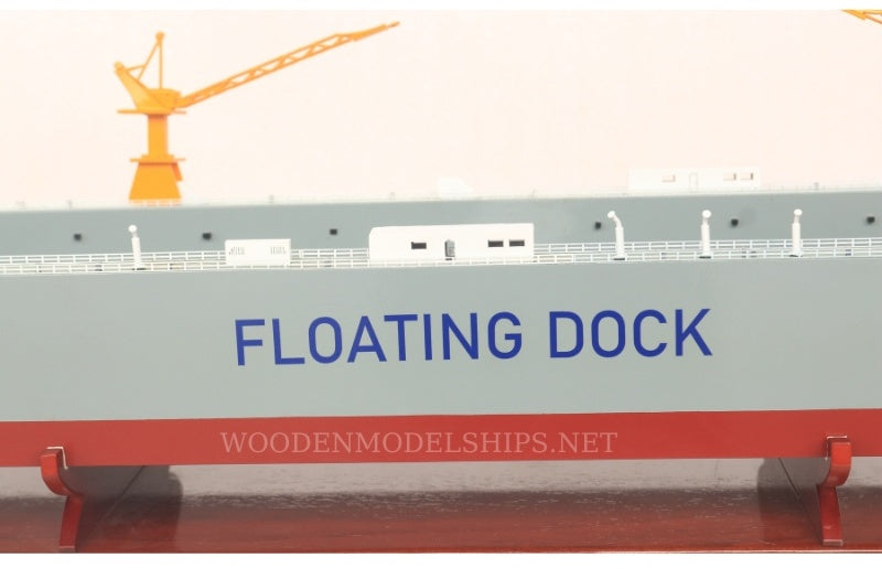Model Cargo Ship Floating DOCK Trabzon Shipyard Green 105 x 22 x H. 21 cm (TK1203P)