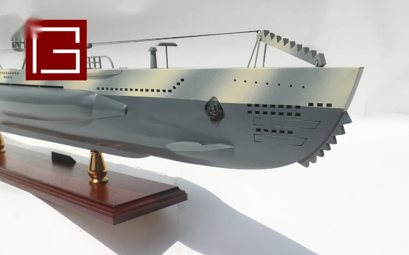 Modell-Kriegsschiff German U-boat Submarine 100 x 12 x H. 23 cm