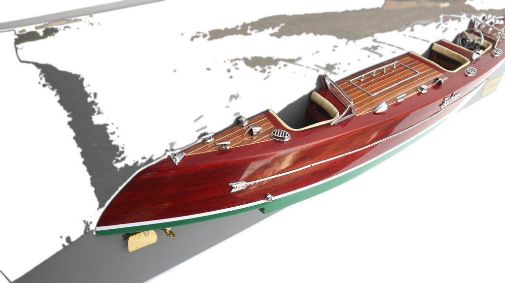 Halbmodell Typhoon 100 x 10 x H. 30 cm