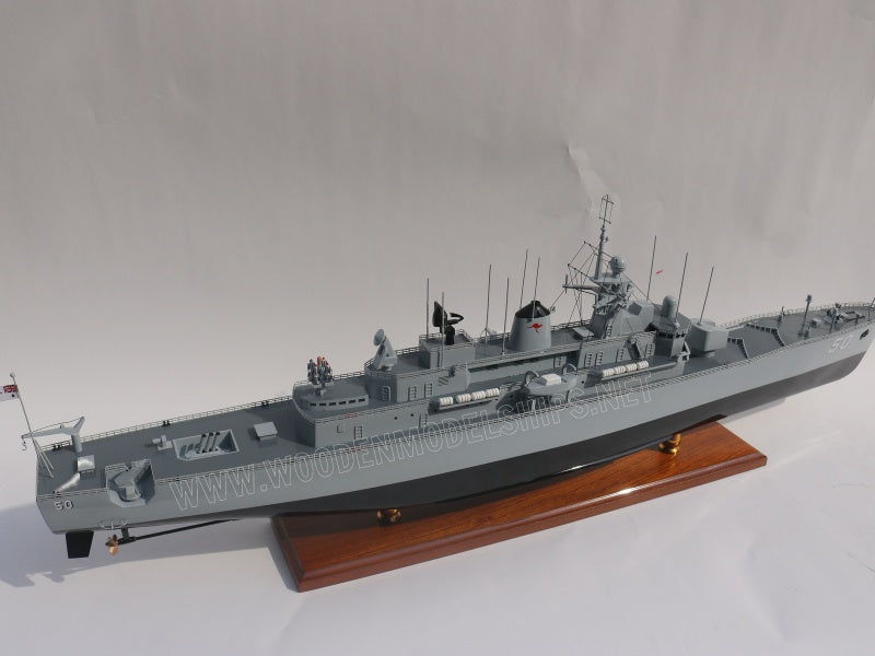 Model Warship HMAS Swan (III) 50 100 x 11 x H. 34 cm