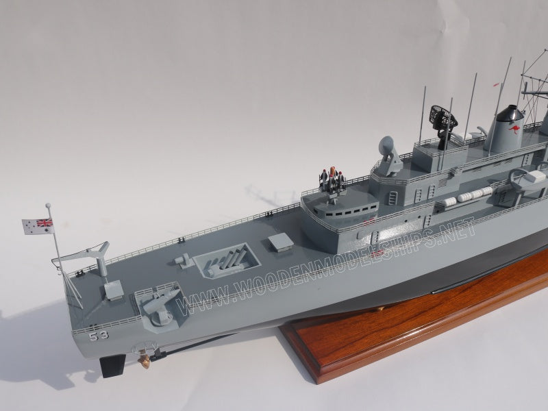 Model Warship HMAS Torrens (DE 53) 100 x 11 x H. 34 cm