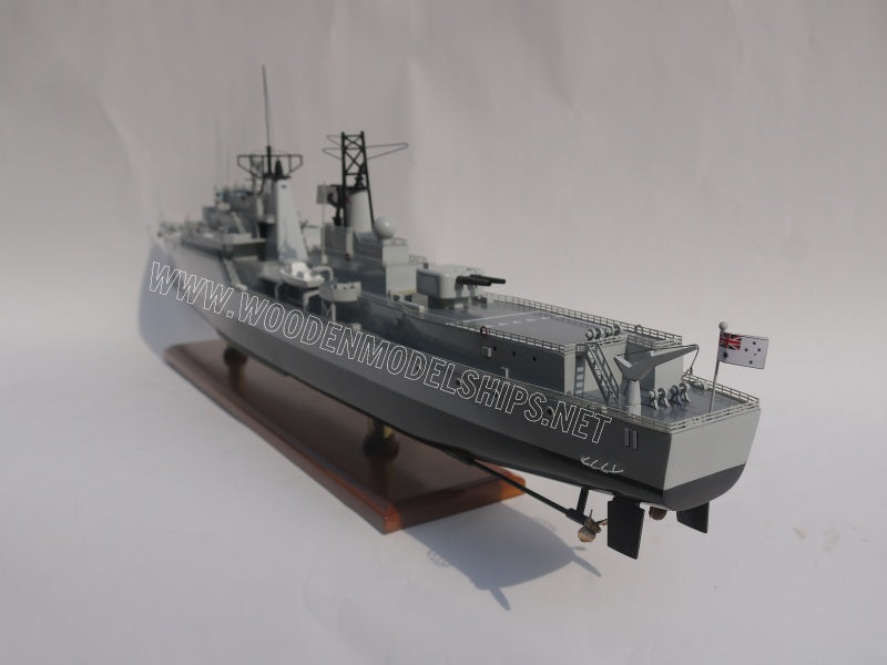 Model Warship HMAS Vampire (D11) 100 x 11 x H. 34 cm
