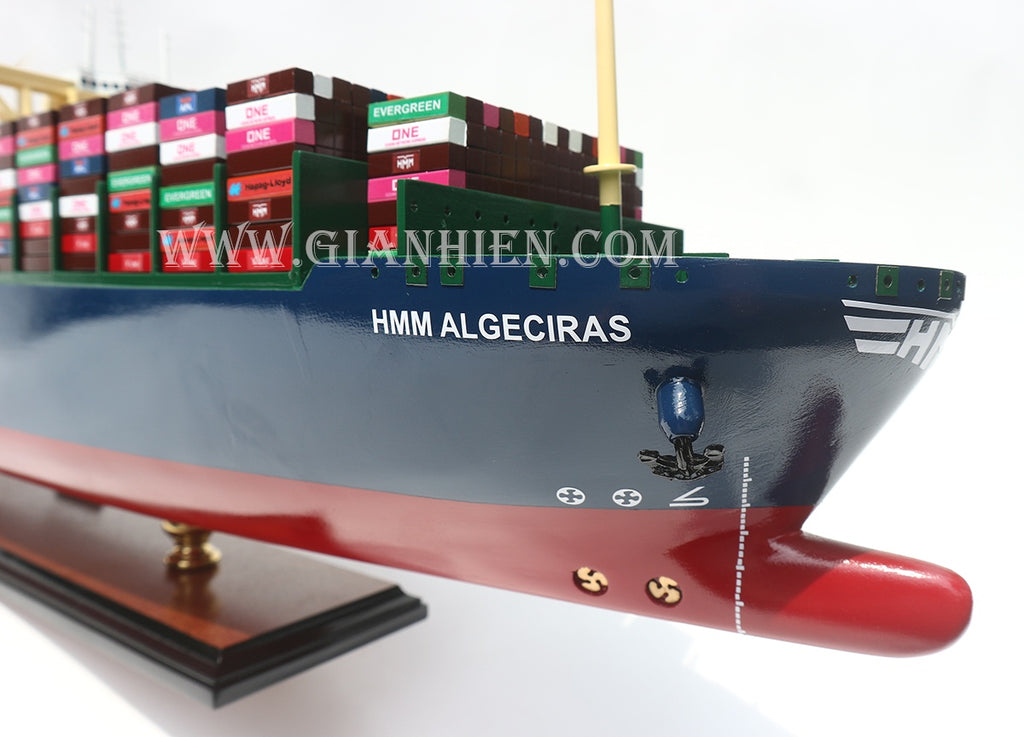 Model Cargo Ship HMM Algeciras 105 x 16 x H. 29 cm