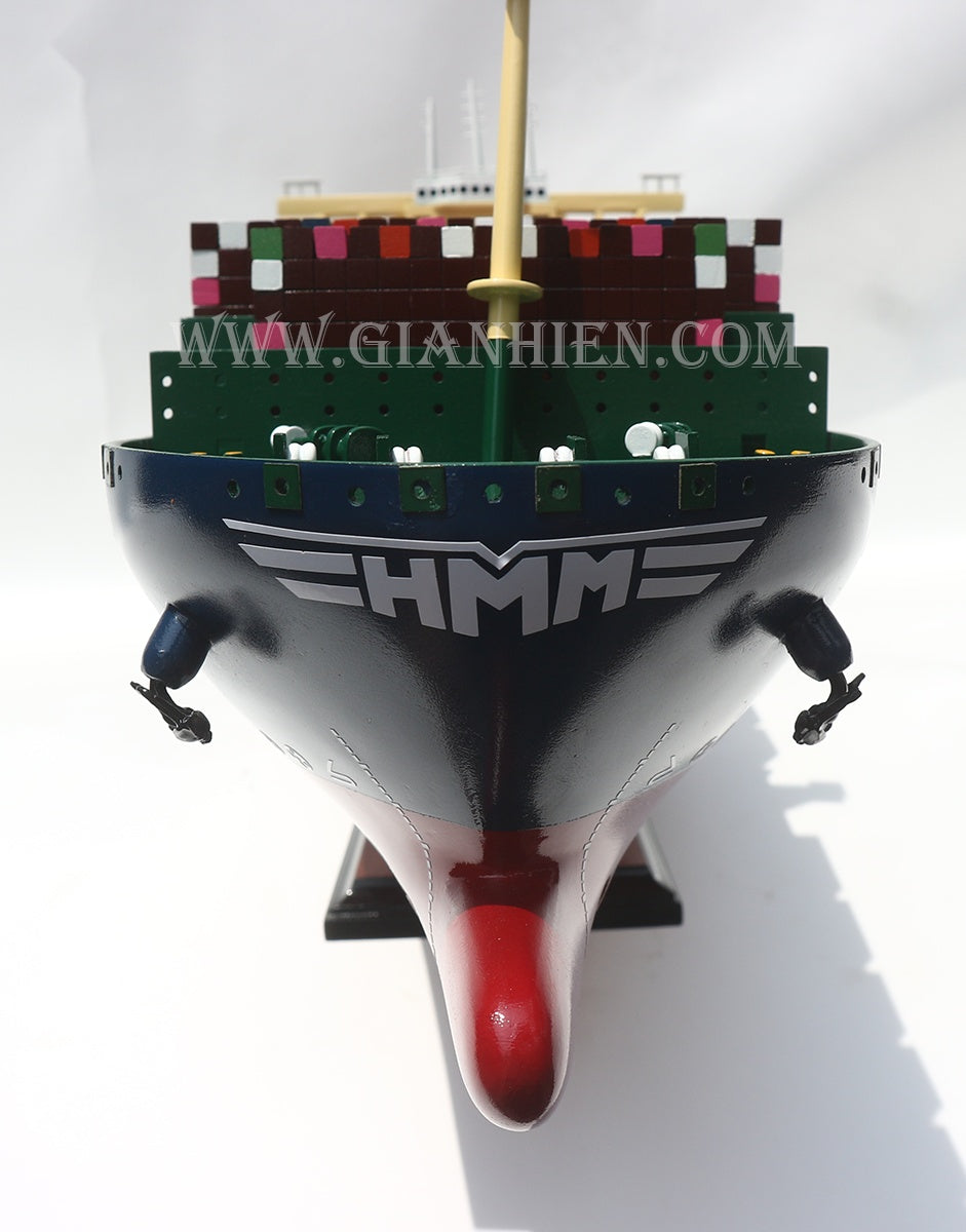 Model Cargo Ship HMM Gdansk 105 x 16 x H. 29 cm