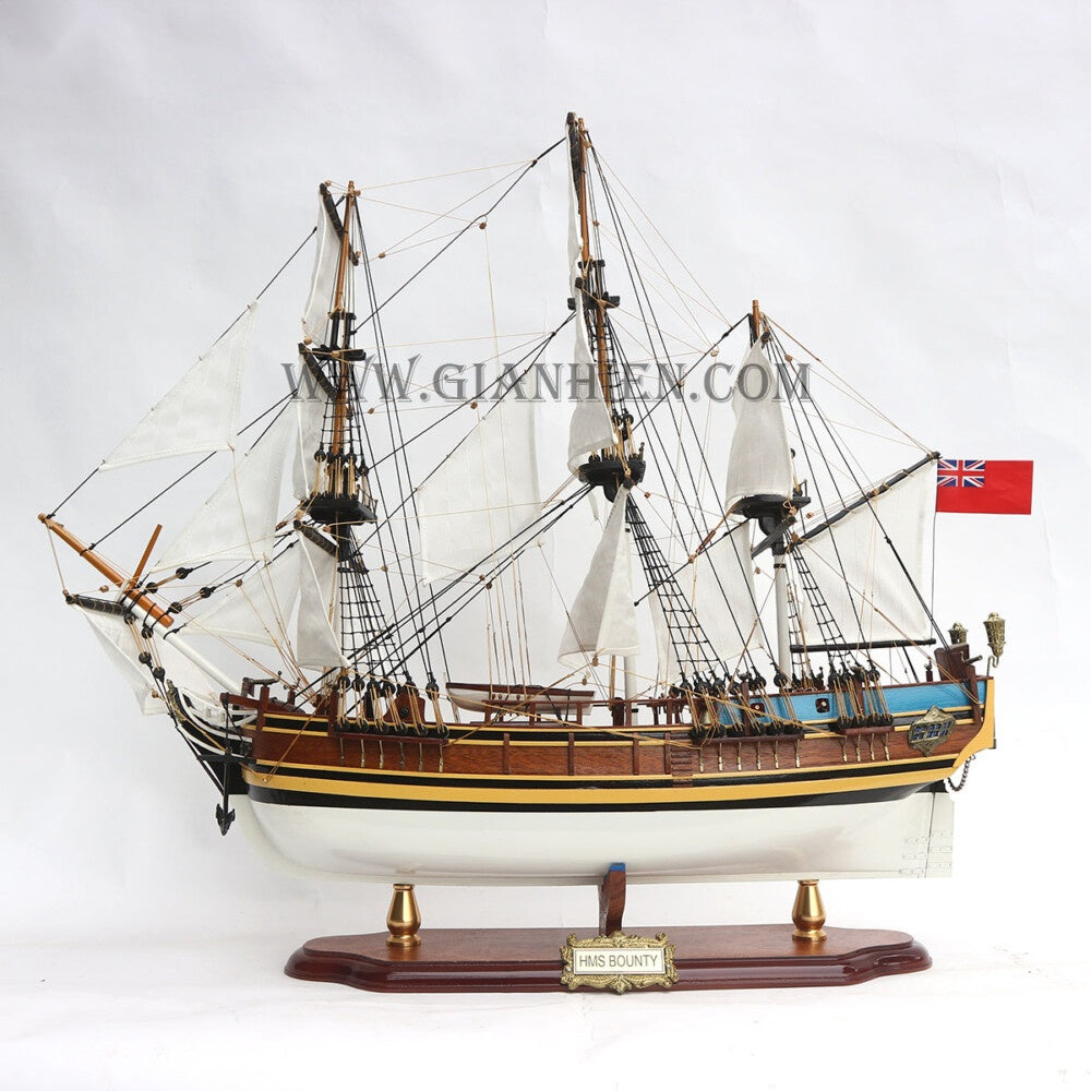 Modellsegelschiff HMS Bounty Paint 64 x 14 x H. 63 cm