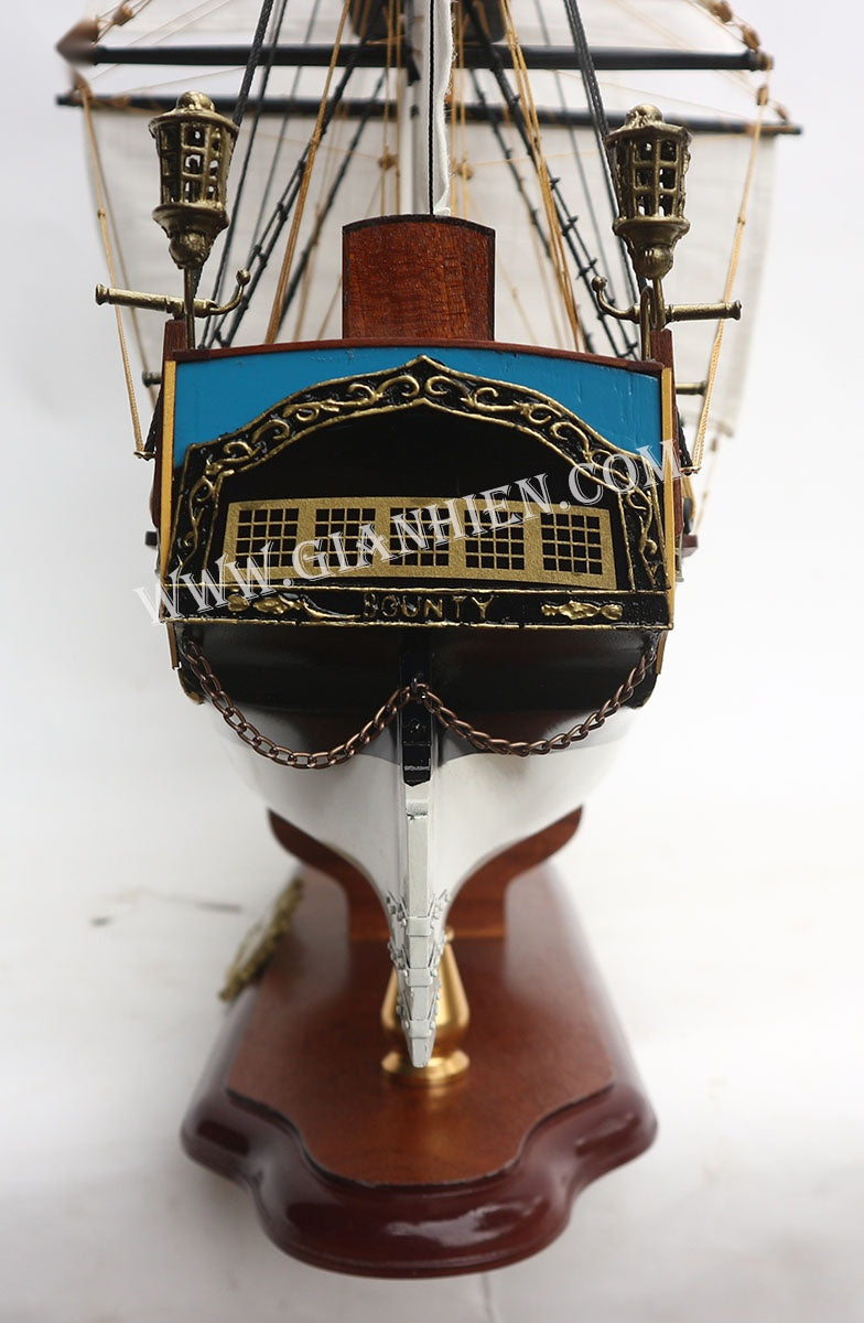 Modellsegelschiff HMS Bounty Paint 64 x 14 x H. 63 cm
