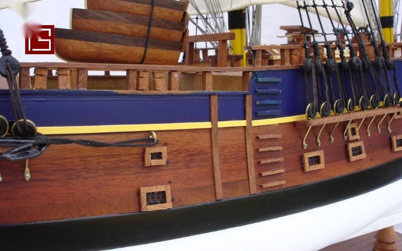 Modellsegelschiff HM BARK Endeavour Painted 63 x 14 x H. 66 cm