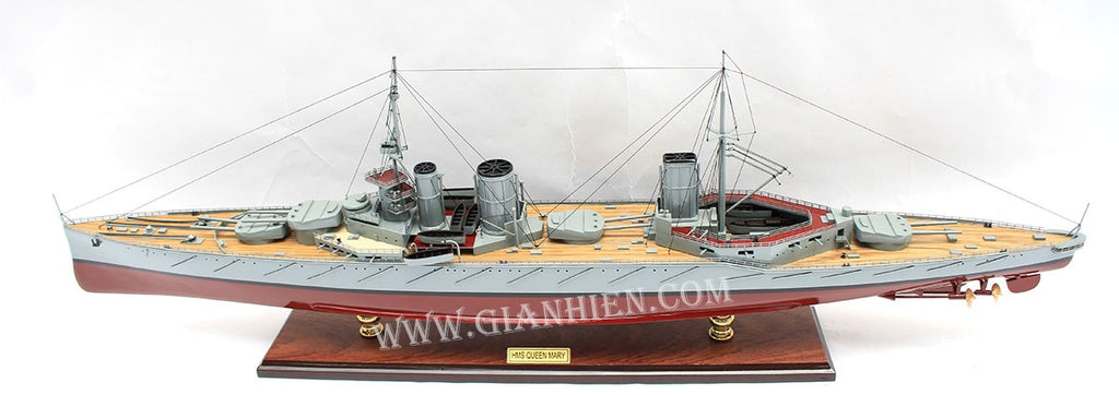Model Warship HMS Queen Mary 101 x 14 x H. 32 cm