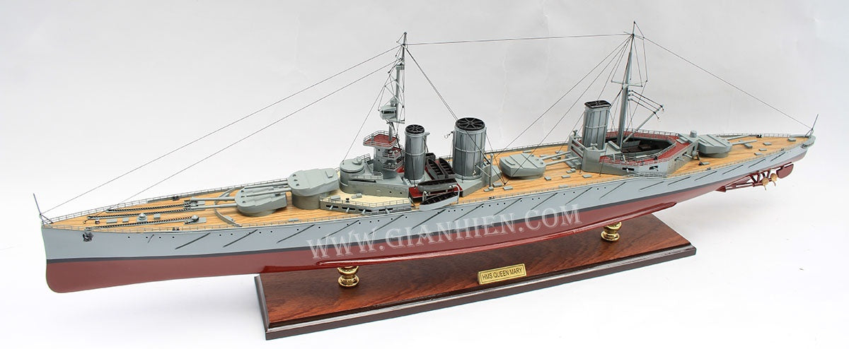 Model Warship HMS Queen Mary 101 x 14 x H. 32 cm