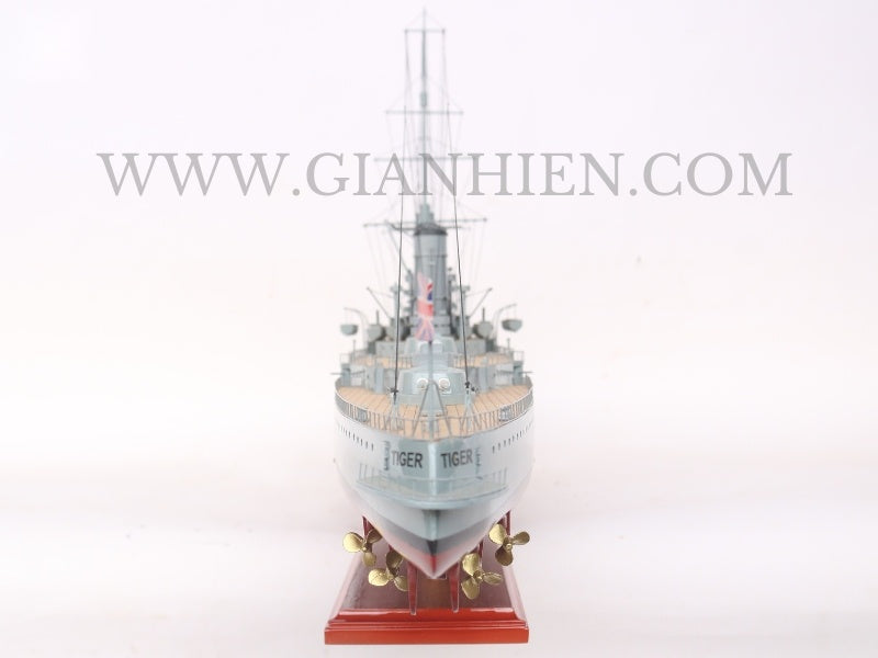 Model Warship HMS Tiger (1913) 101 x 16 x H. 48 cm
