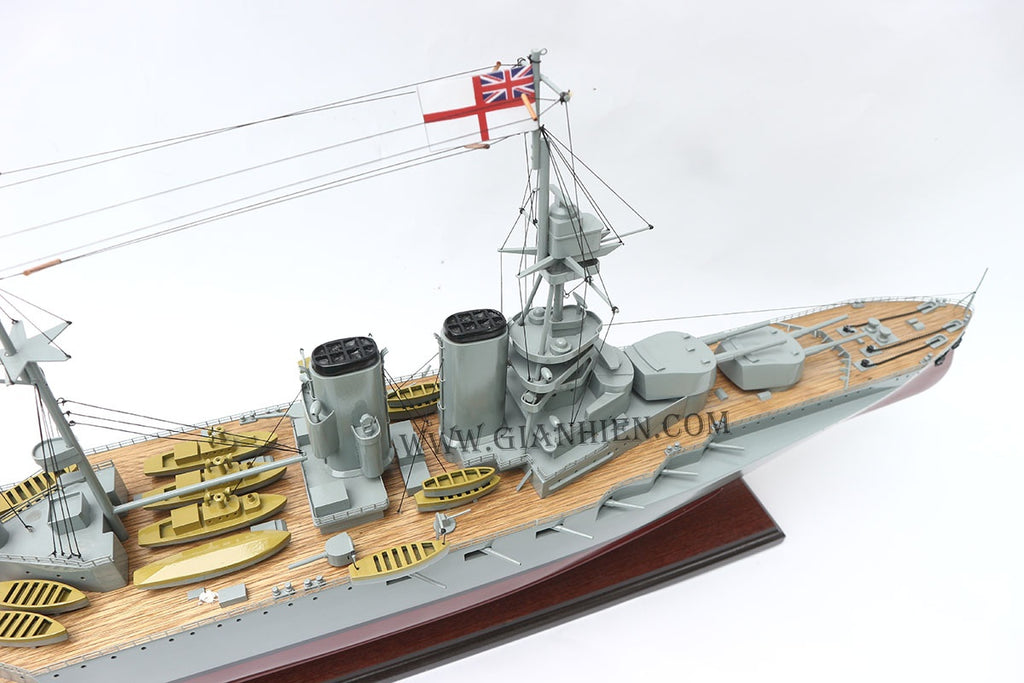 Modell-Kriegsschiff HMS Warspite 100 x 27 x H. 37 cm