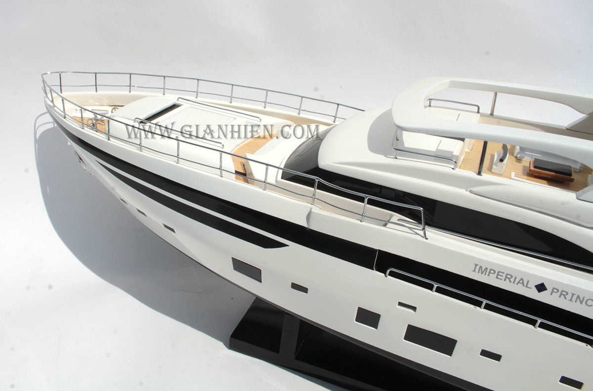 Modellyacht Imperial Princess 68 x 18 x H. 33 cm
