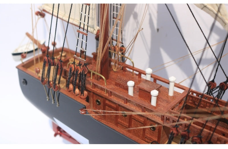 Model Tall Ship Jeanie Johnston 60 x 16 x H. 65 cm