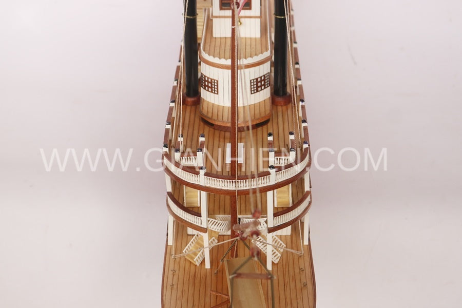 Model Ocean Liner King of the Mississippi 80 x 17 x H. 42 cm
