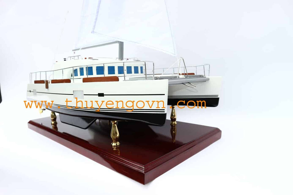 Model Sailing Boat Lagoon 440 Catamaran 70 x 40 x H. 110 cm