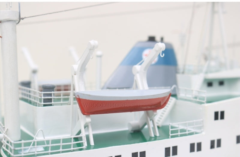 Model Ship M/s Blanik SHIP 100 x 15 x H. 35 cm