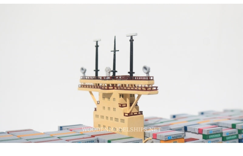Model Cargo Ship Maersk Triple E 100 x 15 x H. 25 cm