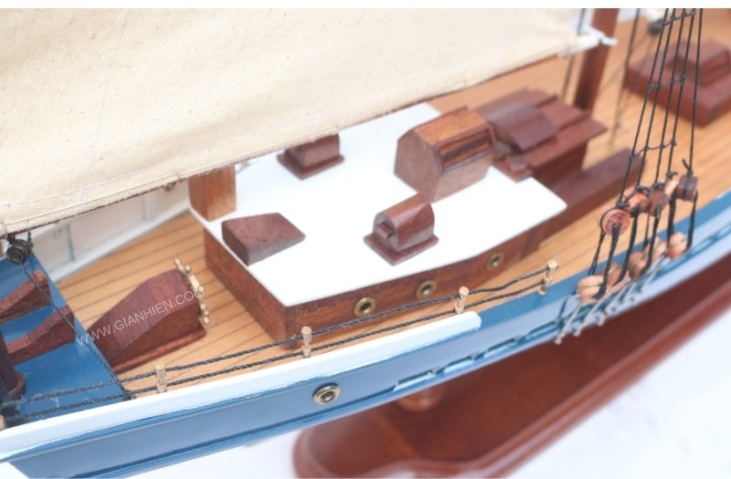 Traditional Model Boat Marie Clarisse 77 x 16 x H. 64 cm