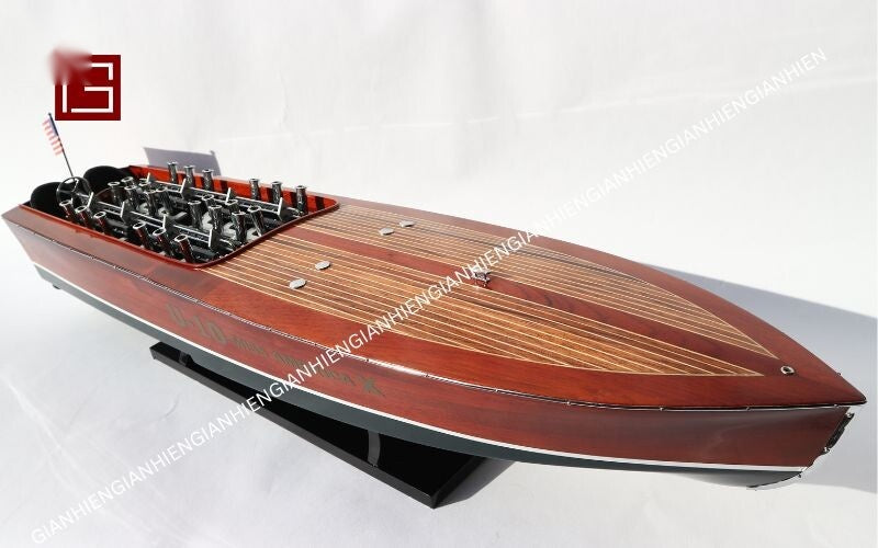 Model Speed Boat MISS America X 83 x 21 x H. 17 cm