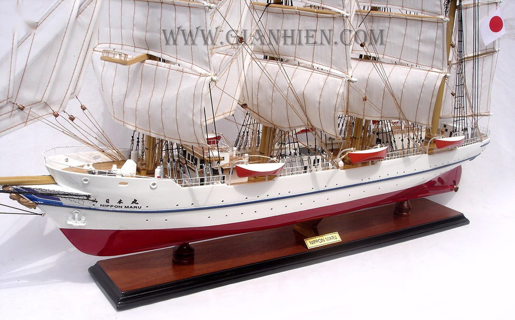 Model Tall Ship Nippon MARU II 80 x 12 x H. 68 cm