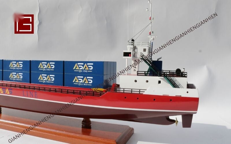Modell-Frachtschiff Ocean 5 69 x 10 x H. 29 cm