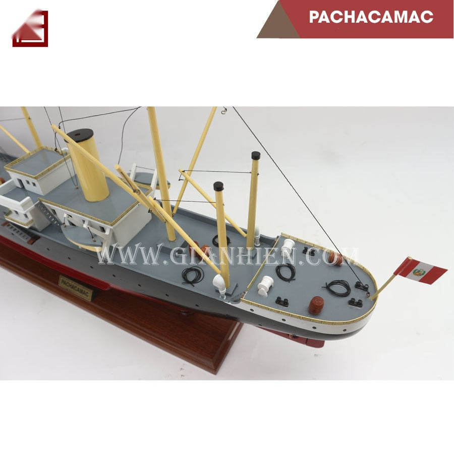 Model Ocean Liner Pachacamac 75 x 12 x H. 37 cm