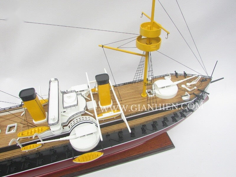 Modell-Kriegsschiff Pelayo 110 x 27 x H. 54 cm