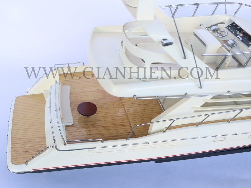 Modellyacht Princess 60 89 x 23 x H. 40 cm