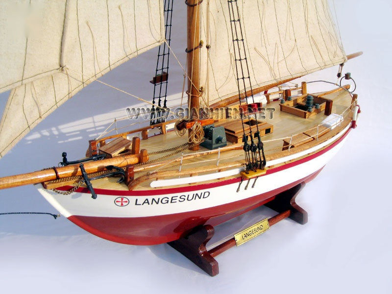 Traditional Model Boat Langesund 50 x 16 x H. 68 cm