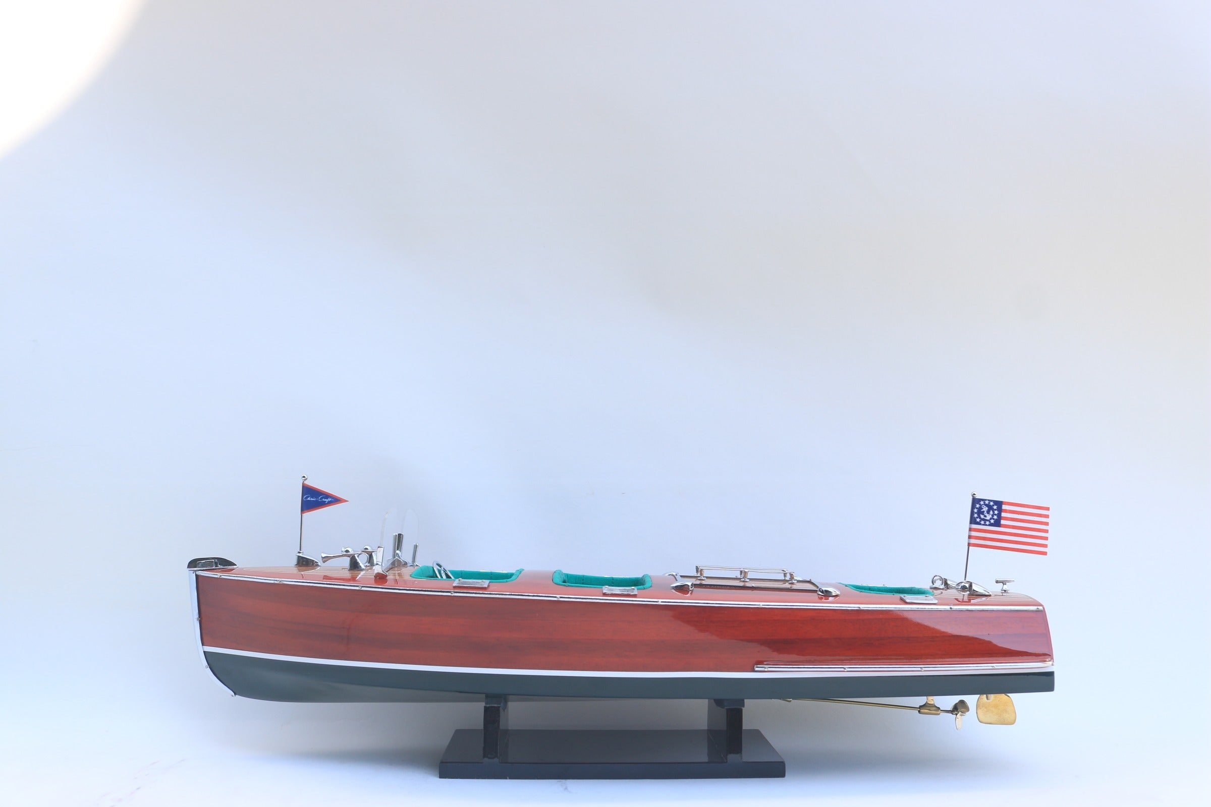 Model Speed Boat Chris Craft Triple Cockpit 51 x 16 x H. 18 cm