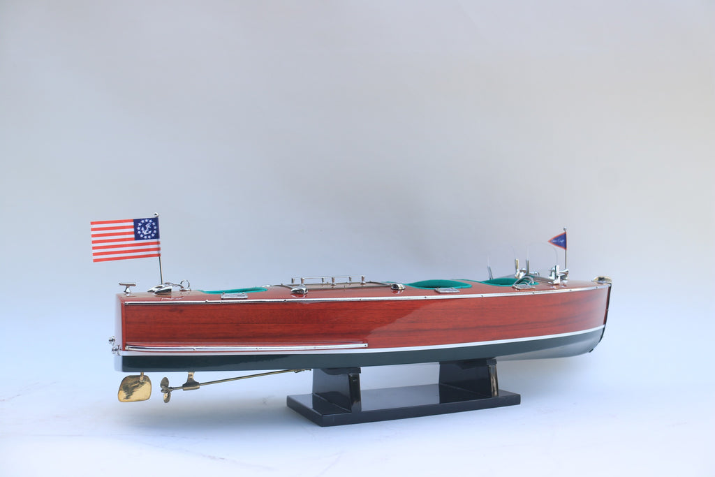Model Speed Boat Chris Craft Triple Cockpit 51 x 16 x H. 18 cm