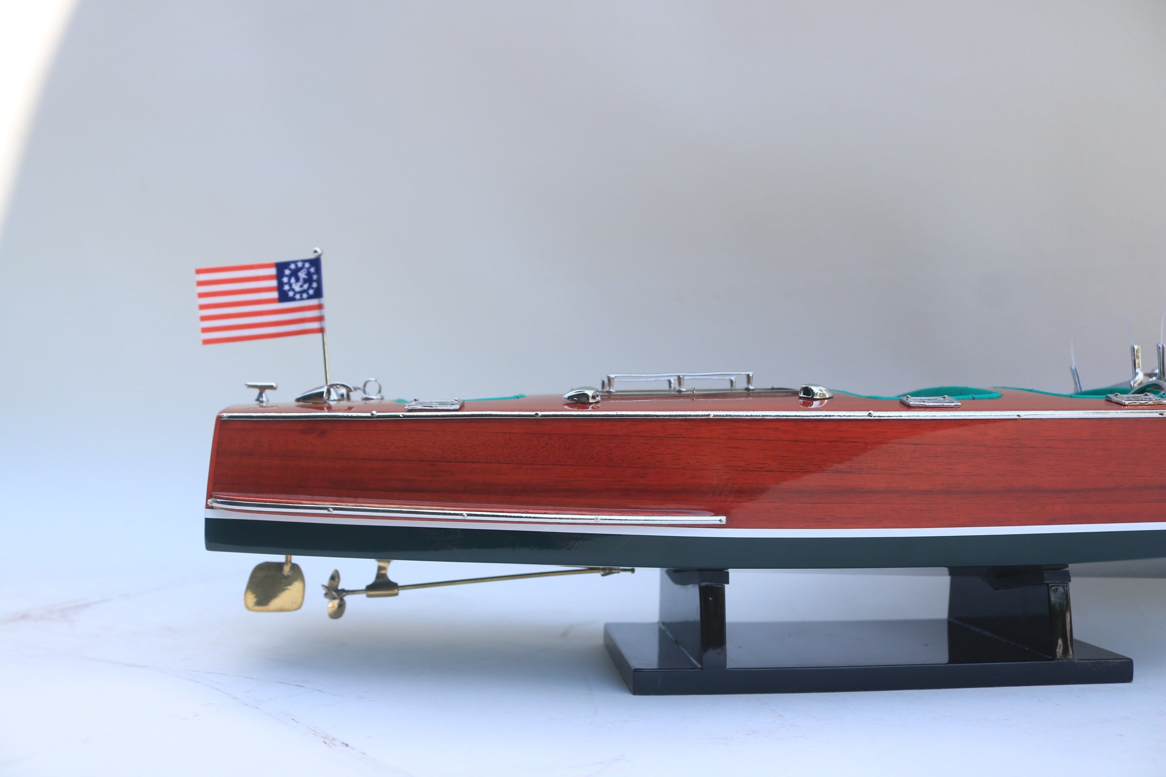 Model Speed Boat Chris Craft Triple Cockpit 51 x 16 x H. 18 cm