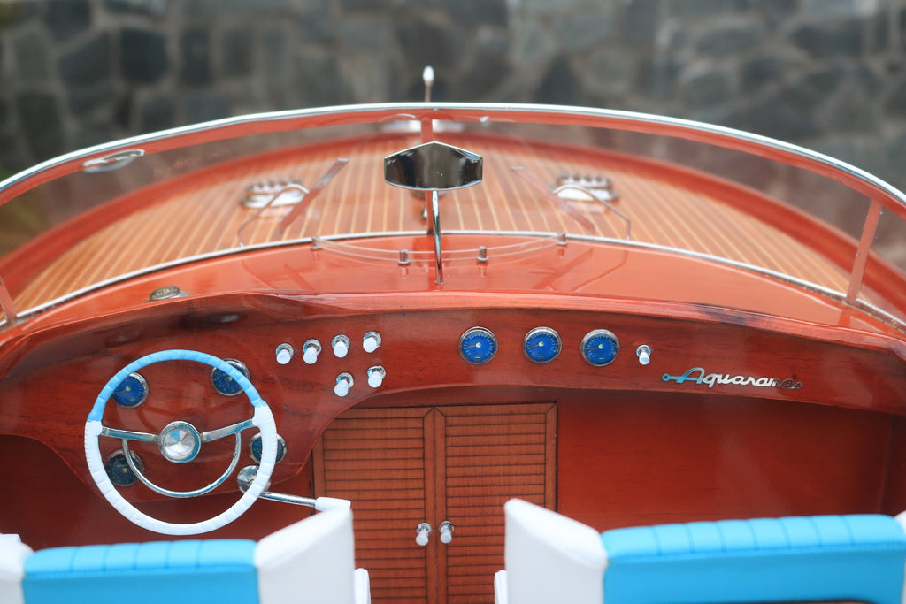 Model Speed Boat Riva Aquarama X-Large (scale 1/5) 174 x 50 x H. 58 cm