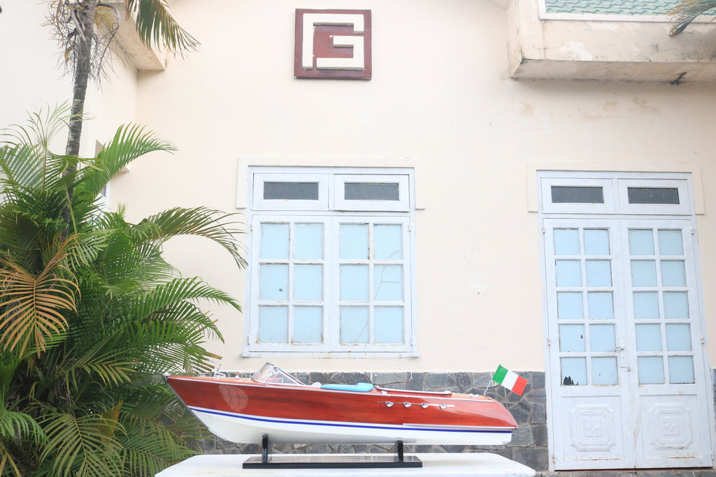 Model Speed Boat Riva Aquarama 87 x 26 x H. 24 cm