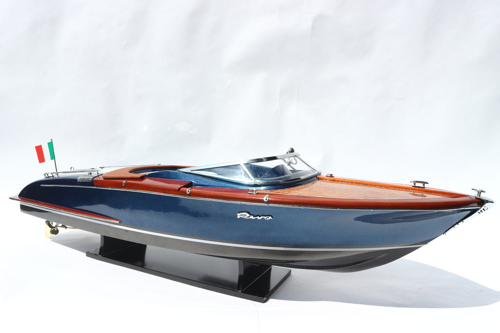 Model Speed Boat Riva Aquariva 88 x 27 x H. 23 cm