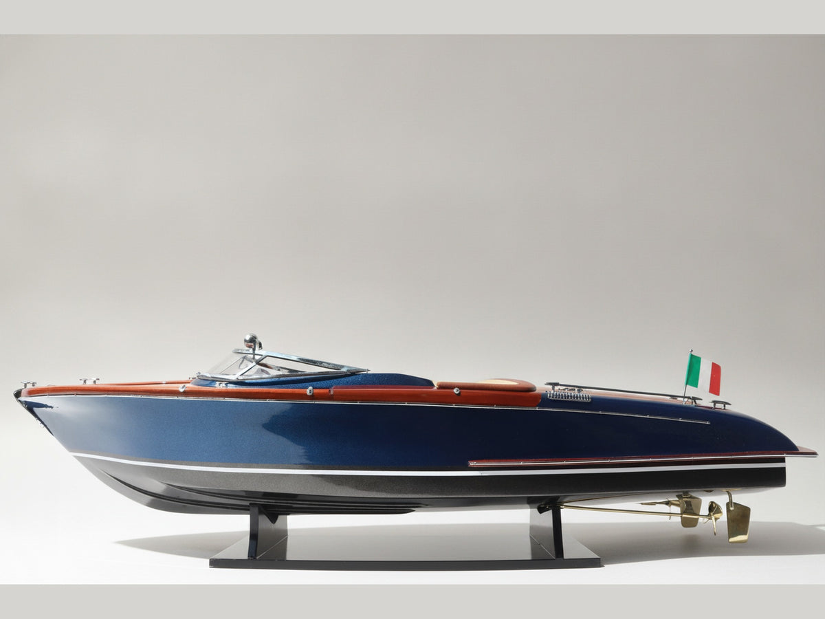 Model Speed Boat Riva Aquariva 88 x 27 x H. 23 cm