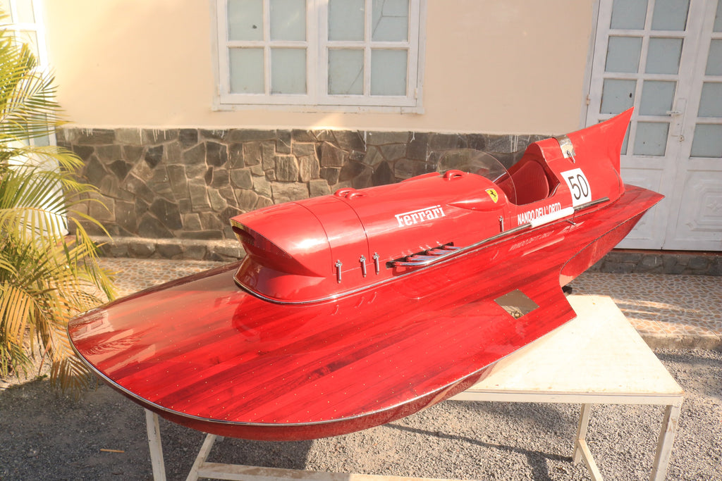 Modell-Speedboot Ferrari Hydroplane, 1954 XXXL size (hull ) 316X120X87 316 x 120 x H. 87 cm