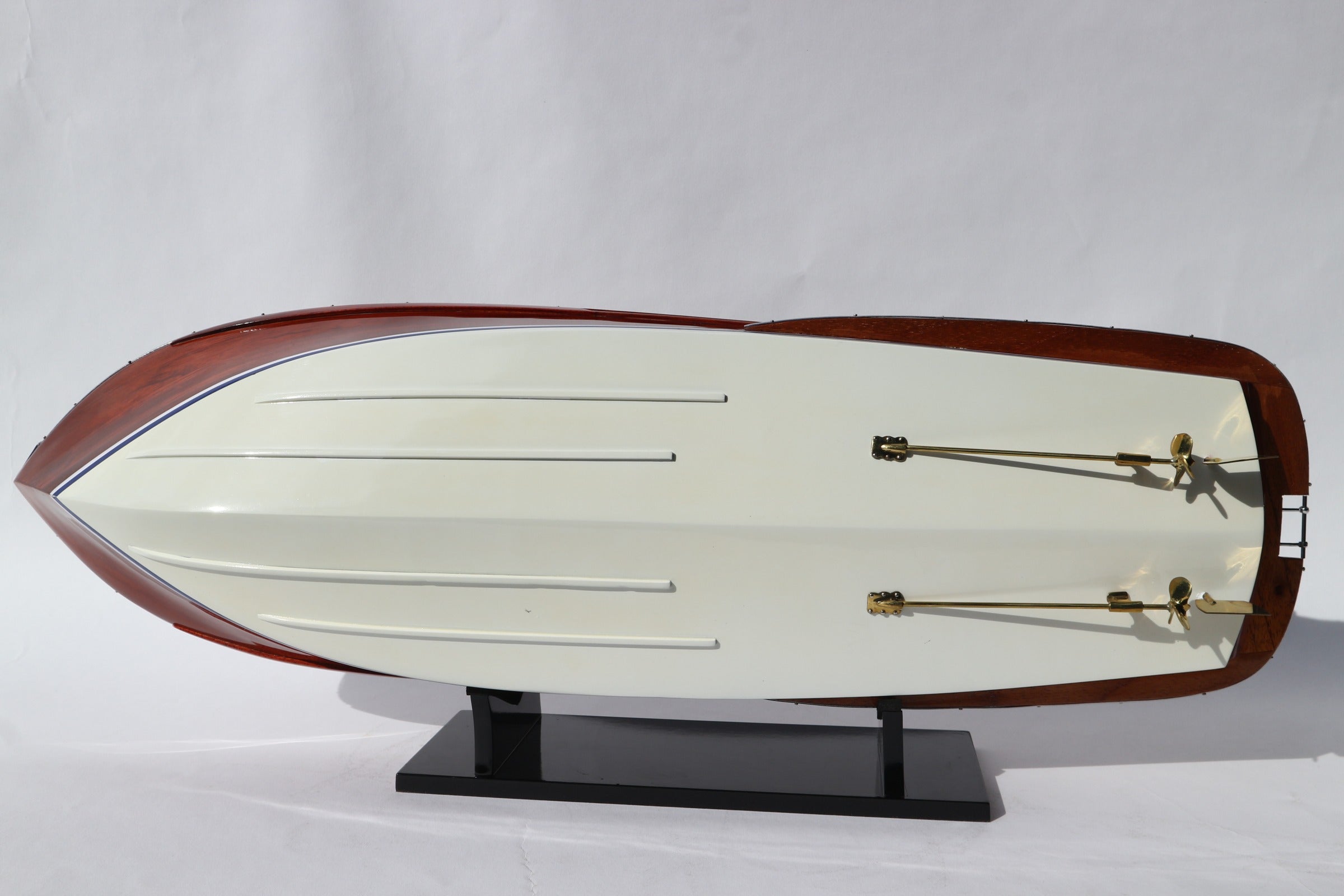 Model Speed Boat Riva Rama 44 Lacquer Finished 65 x 19 x H. 20 cm