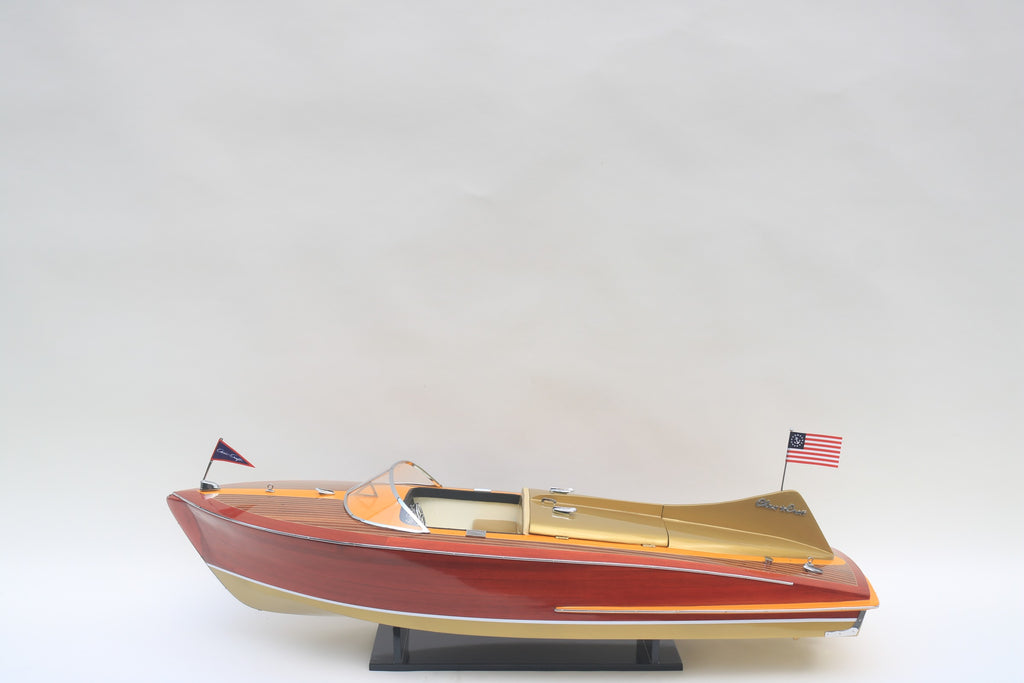 Model Speed Boat Chris Craft Cobra 1955 (gold metallic hull) 90 x 31 x H. 27 cm