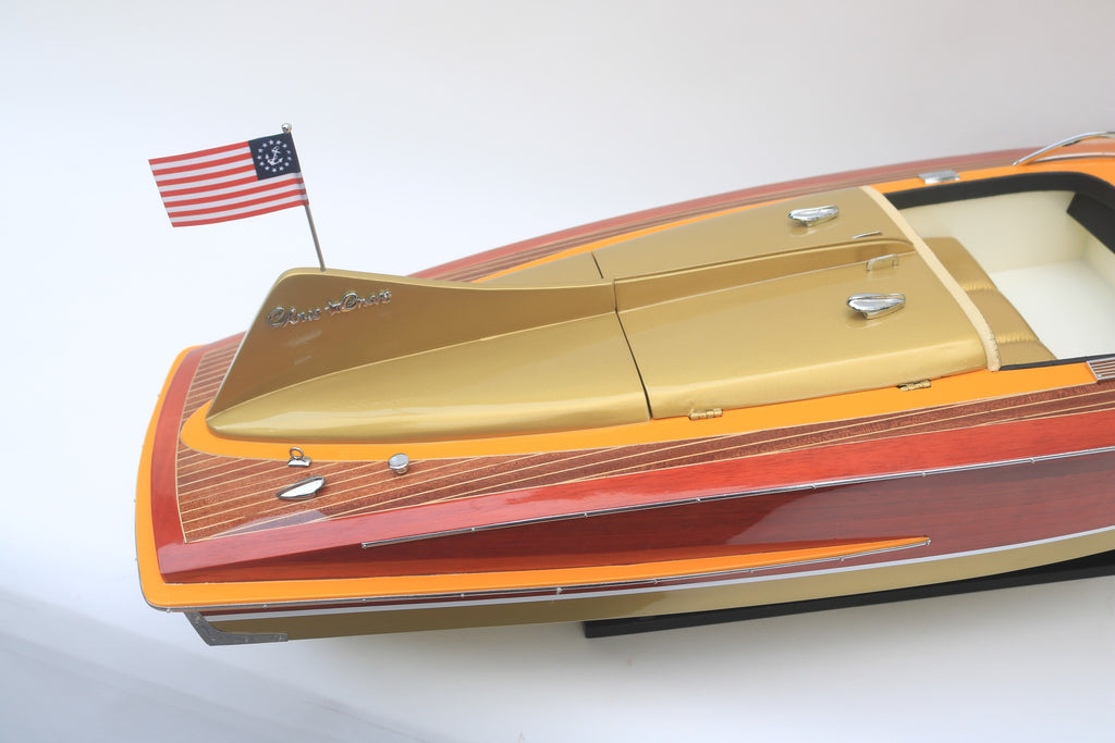 Model Speed Boat Chris Craft Cobra 1955 (gold metallic hull) 90 x 31 x H. 27 cm