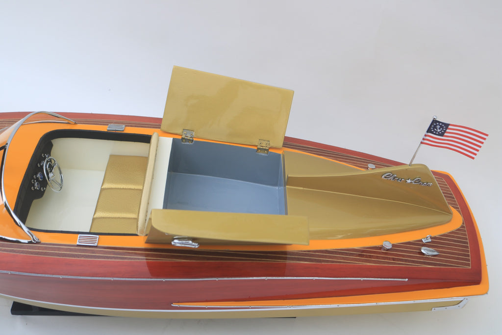 Model Speed Boat Chris Craft Cobra 1955 (gold metallic hull) 90 x 31 x H. 27 cm