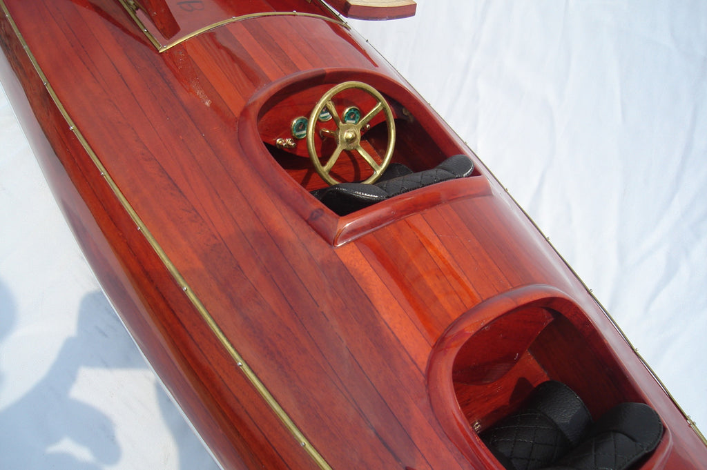 Model Speed Boat Zipper (Fast Hydroplane) 95 x 26 x H. 22 cm